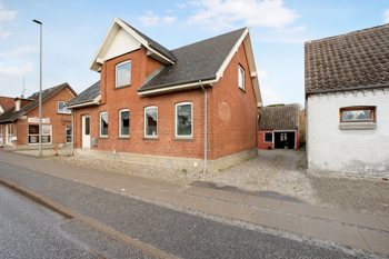 Vestergade 24, 8963 Auning
