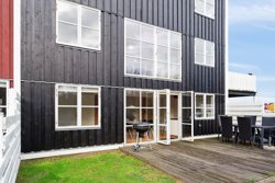 Øerkrogvejen 2, 221, Øer Maritime Ferieby, 8400 Ebeltoft