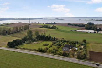 Møllebakken 32A+32B, 8420 Knebel