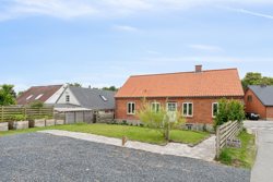 Gammel Landevej 26, Spørring, 8380 Trige