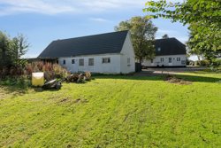 Søholtvej 42, 9750 Østervrå