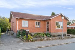 Romlundvej 7, 8831 Løgstrup