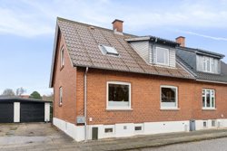 Broagervej 14, 7500 Holstebro