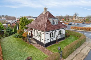 Torvegade 8, 8450 Hammel