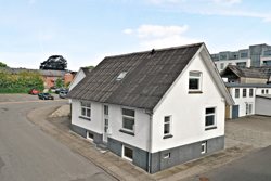 Søndergade 1, 9600 Aars