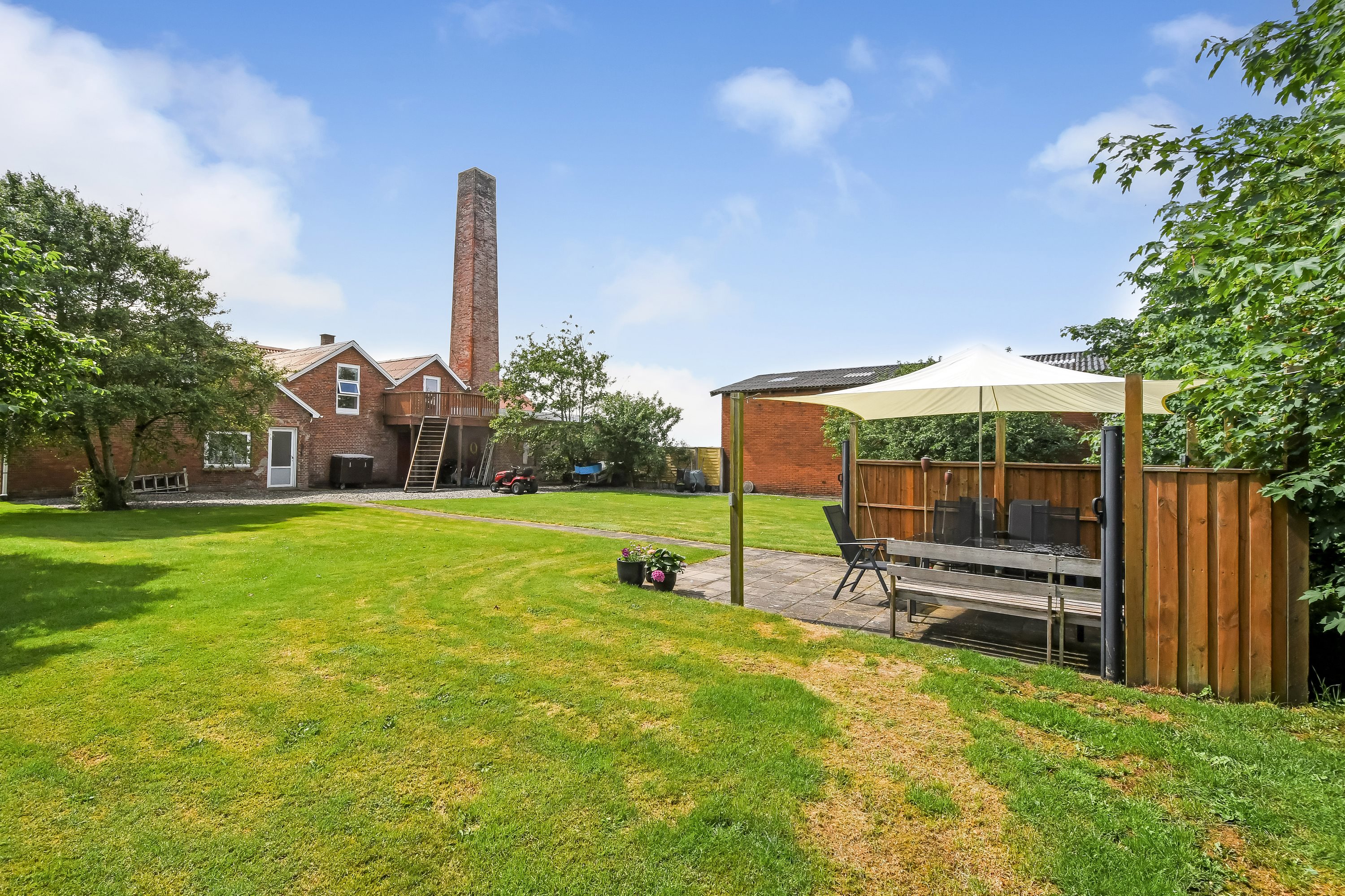Villa på Bækmarksbrovej 74 7660.