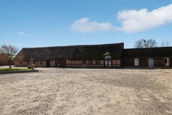 Faurskovvej 3, Balle, 8370 Hadsten
