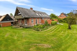 Faurskovvej 3, Balle, 8370 Hadsten