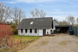 Storegade 103, 8765 Klovborg