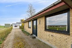 Nøragervej 12, Foldby, 8382 Hinnerup