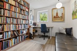 Tværgade 10, 8300 Odder