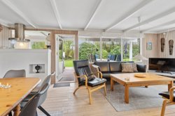 Midtagervej 10, Dyngby Strand, 8300 Odder