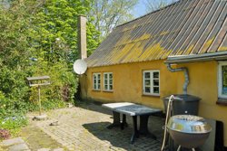 Hedevej 2, 8544 Mørke