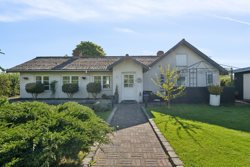 Søgårdsvej 8, Tåstrup, 8410 Rønde