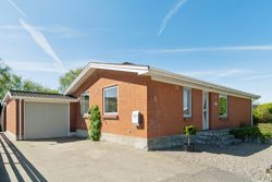 Vestergade 65, 8550 Ryomgård