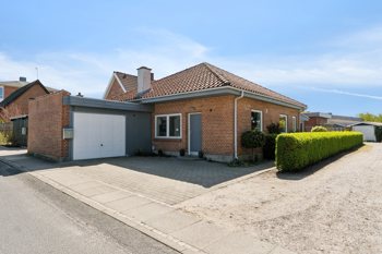 Tværgade 2B, 9520 Skørping