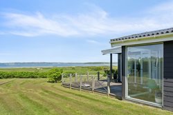 Vrinners Strandvej 37, 8420 Knebel