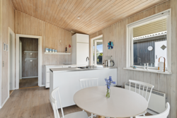 Glænøvej 24, Bønnerup Strand, 8585 Glesborg