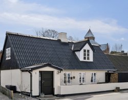 Kirkevej 1, Thorsager, 8410 Rønde
