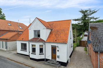 Stationsvej 14, 8883 Gjern