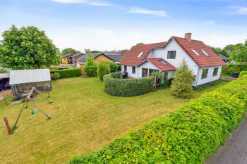 Karolinelundsvej 2, 8752 Østbirk