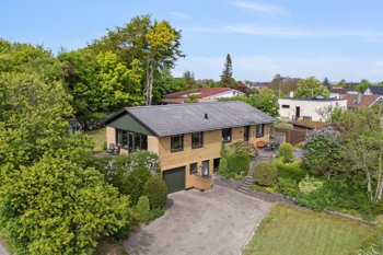 Rørsangervej 33, 7600 Struer