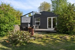 Hedeskovvej 16, Hedeskov, 8410 Rønde