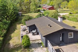 Hedeskovvej 16, Hedeskov, 8410 Rønde
