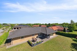 Rosenholmvej 2, Tjørring, 7400 Herning
