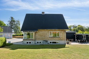 Kærvej 8, 8832 Skals