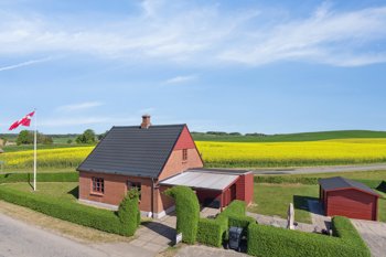 Oudrupgårdsvej 14, 8732 Hovedgård