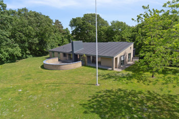 Kirkevej 8, 8963 Auning