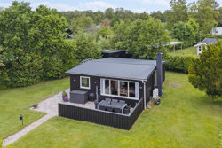 Granvej 8, 8500 Grenaa