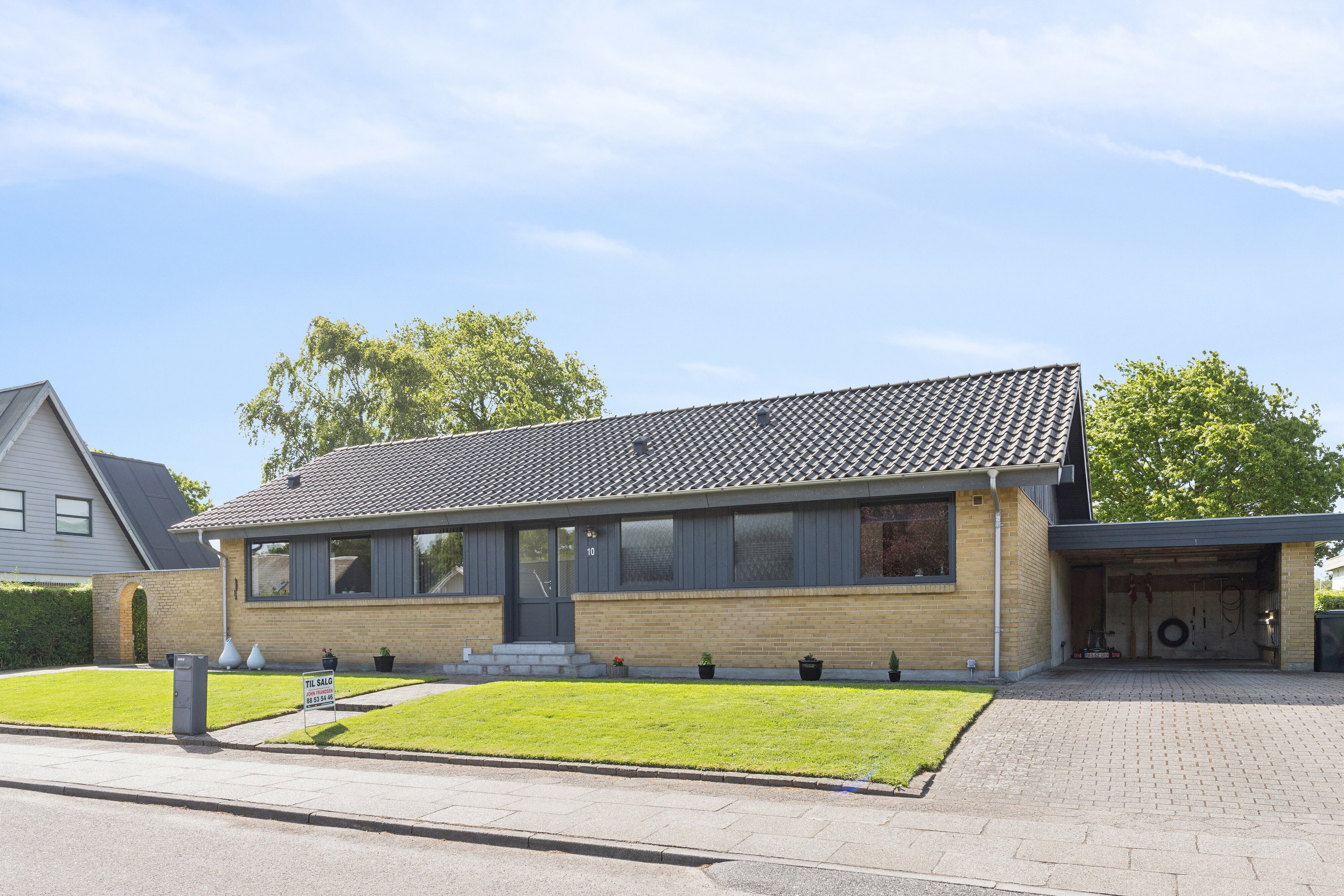 Villa på Solsikkevej 10 7280 Sønder Felding.