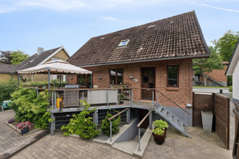 Snejbjerg Hovedgade 8, 7400 Herning