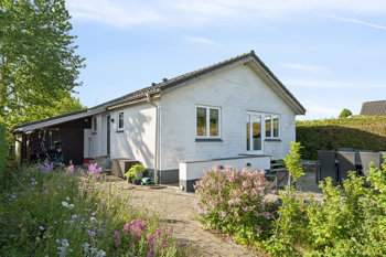 Ryomvej 40, 8410 Rønde