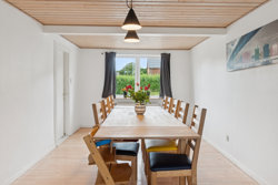 Langgade 15, 8350 Hundslund
