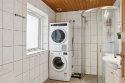 Langgade 15, 8350 Hundslund