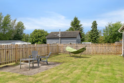 Langgade 15, 8350 Hundslund