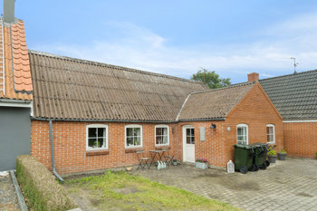 Petersborgvej 10, 8570 Trustrup