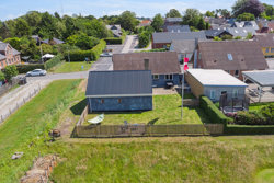 Langgade 15, 8350 Hundslund