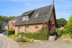 Kirkevej 4, 8544 Mørke