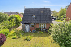 Kirkevej 4, 8544 Mørke
