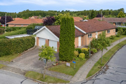 Skovsangervej 15, 8382 Hinnerup