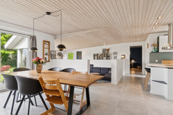 Skovsangervej 15, 8382 Hinnerup