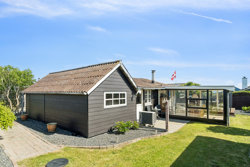 Løvsangervej 2, Følle Strand, 8410 Rønde