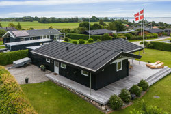 Ranunkelvej 32, Følle Strand, 8410 Rønde