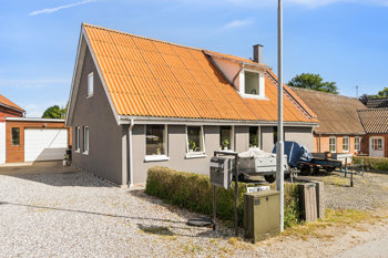 Petersborgvej 12, 8570 Trustrup