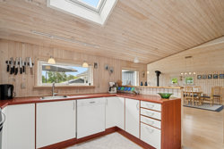 Stenvendervej 4, Følle Strand, 8410 Rønde
