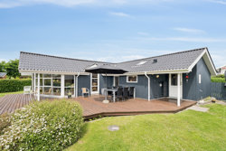 Stenvendervej 4, Følle Strand, 8410 Rønde